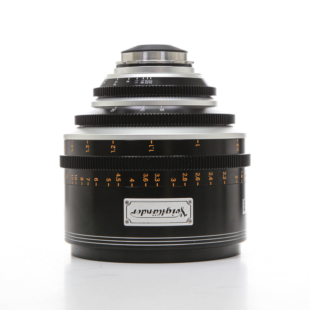 Ancient Optics Voigtlander Zoomar 36-82mm T3.1 Ø136 GL Optics Rehouse